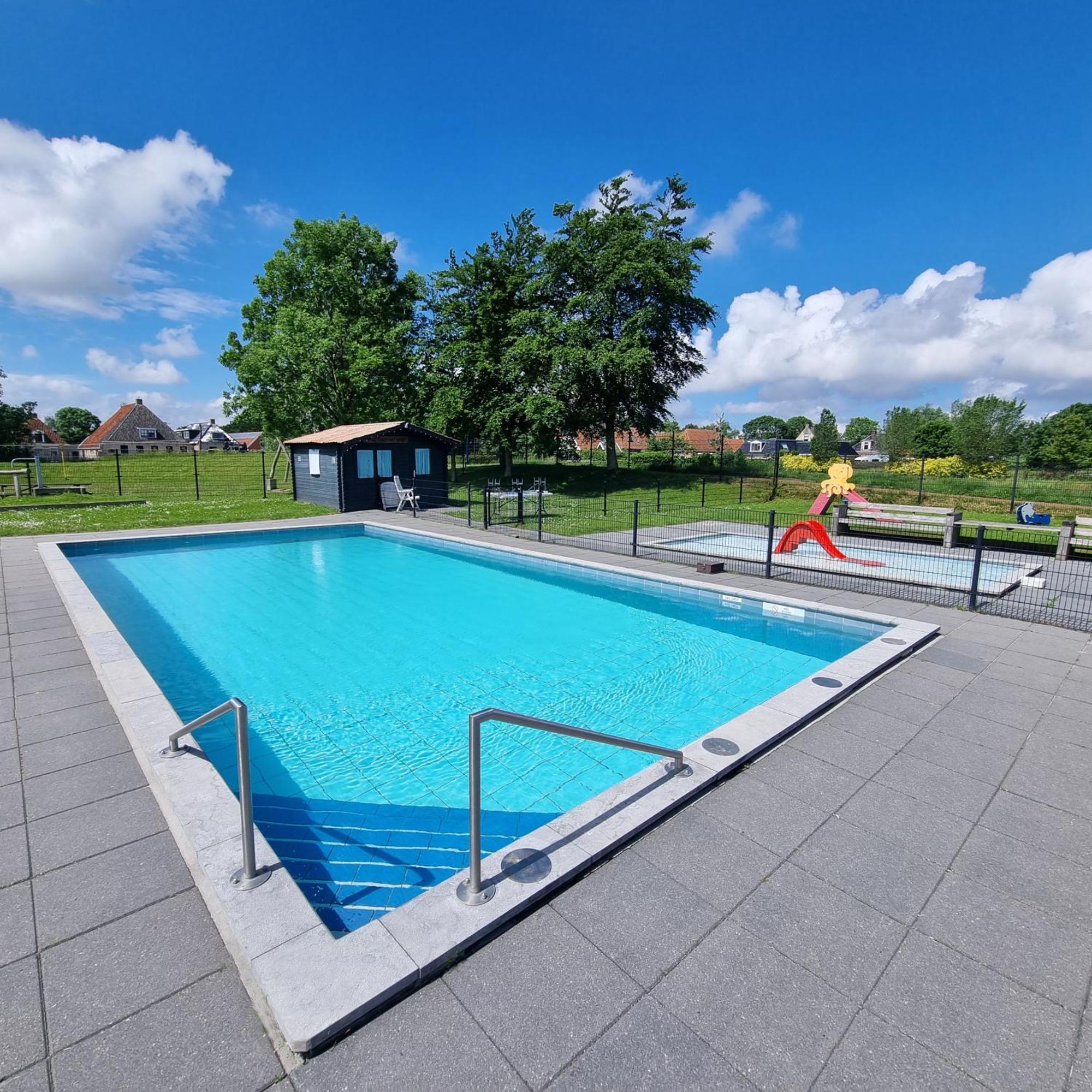 Luxus Familienvilla Mit Jacuzzi & Sauna Tzummarum Exteriér fotografie