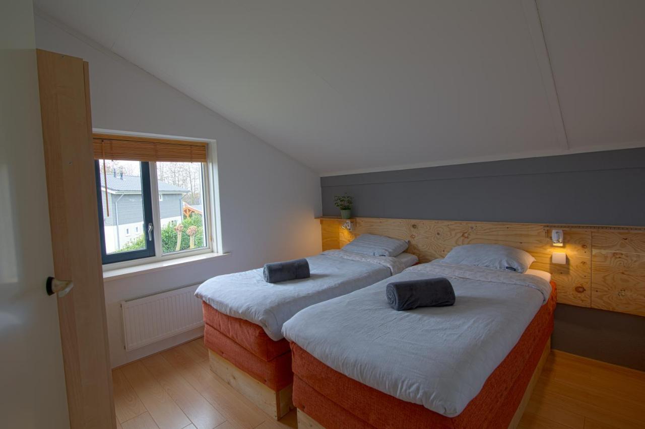Luxus Familienvilla Mit Jacuzzi & Sauna Tzummarum Exteriér fotografie